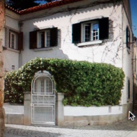 3 Bedroom Town House - Historic Centre Of Cascais. 100 Mts From The Beach And Centre Of Cascais Ngoại thất bức ảnh