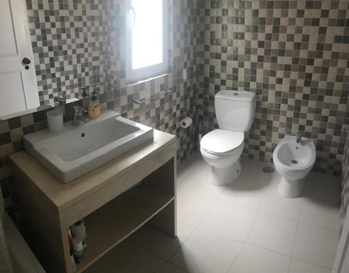 3 Bedroom Town House - Historic Centre Of Cascais. 100 Mts From The Beach And Centre Of Cascais Ngoại thất bức ảnh