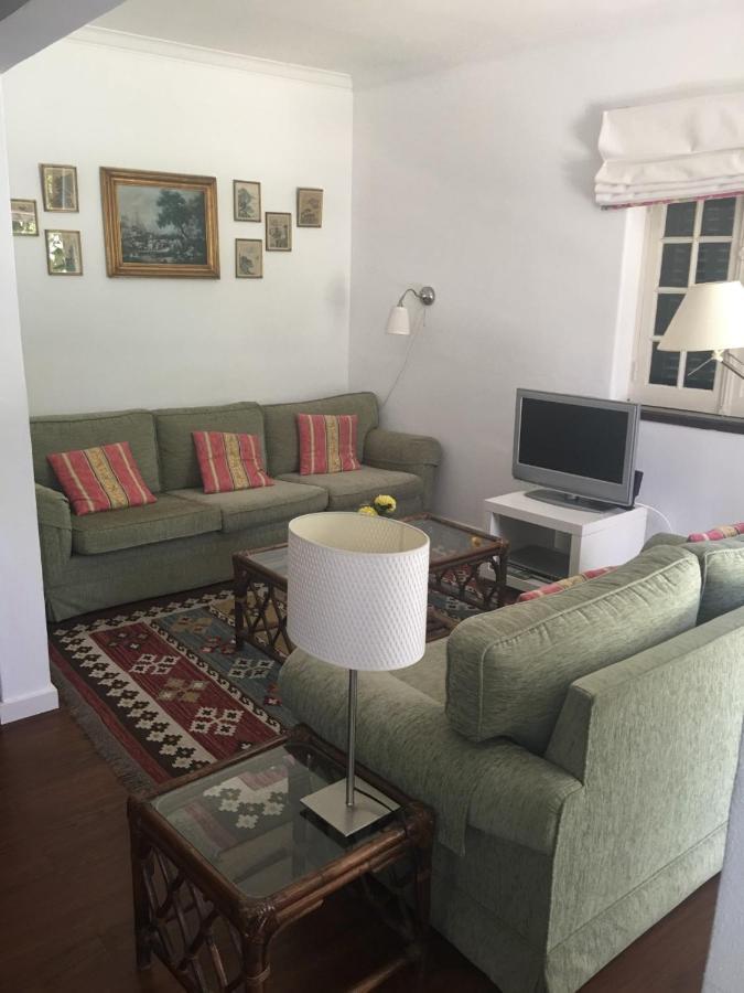 3 Bedroom Town House - Historic Centre Of Cascais. 100 Mts From The Beach And Centre Of Cascais Ngoại thất bức ảnh